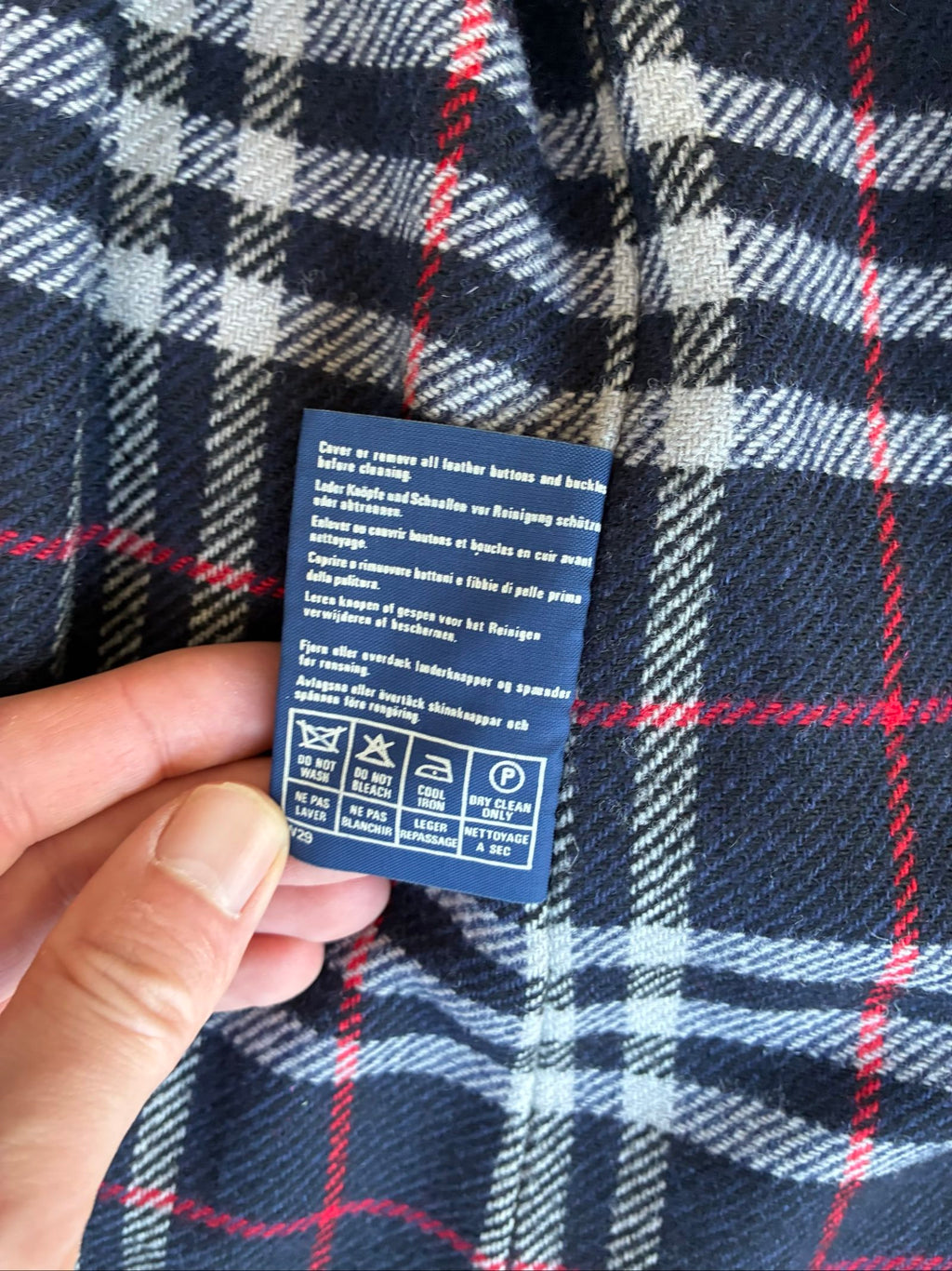 Burberry navy coat wool alpaca blend with checked lining and original belt.