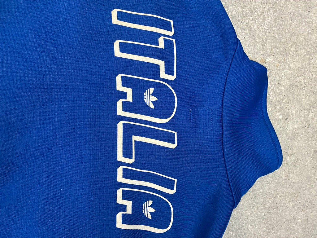 Adidas Originals vintage track jacket white and blue, full zip, detailed zip pullers.